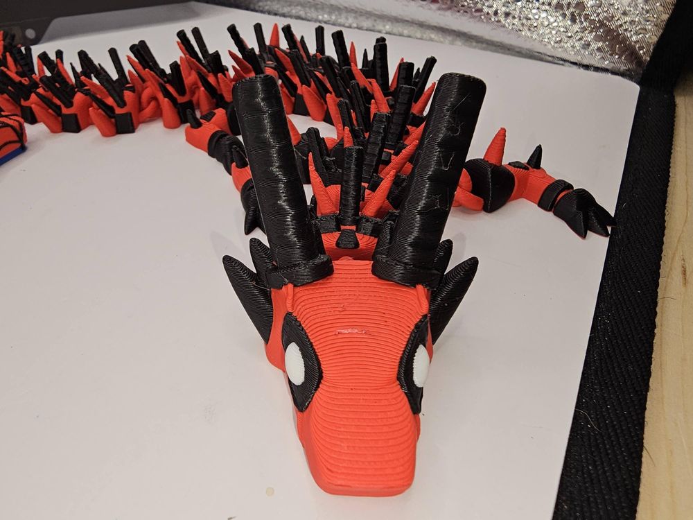 Dragon Pool: Red & Black 3D Articulated Dragon Figurine